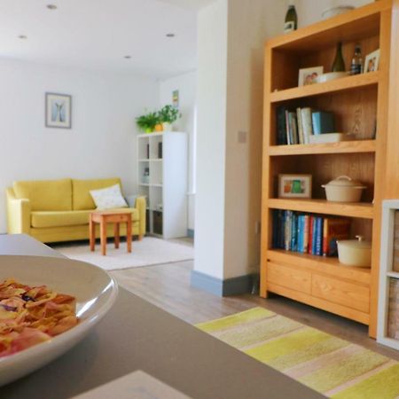 Modern Holiday Home Central St Merryn Buitenkant foto