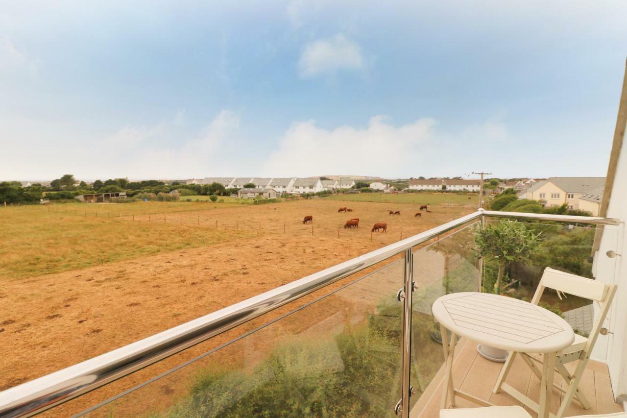 Modern Holiday Home Central St Merryn Buitenkant foto
